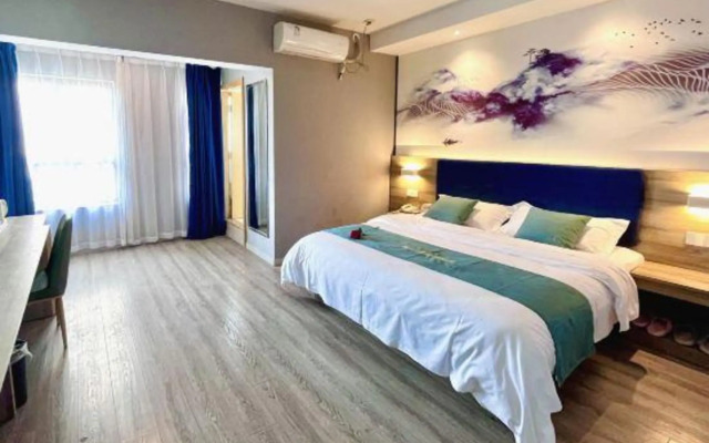 GEM Hotel (Jurong Nonglin College)