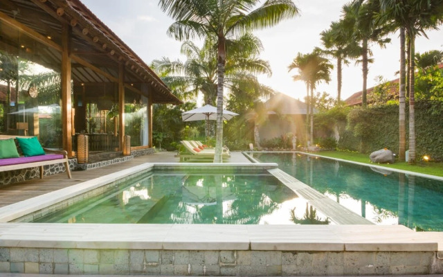 Villa Desa Roro Dua by Villa Finder