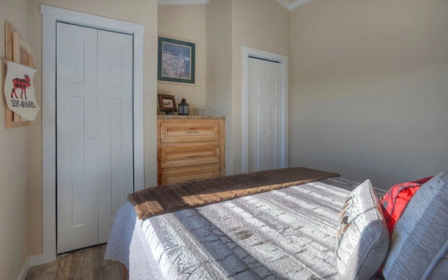 Pine River Park Model