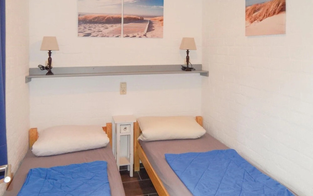 Awesome Home in Bruinisse With 3 Bedrooms and Wifi