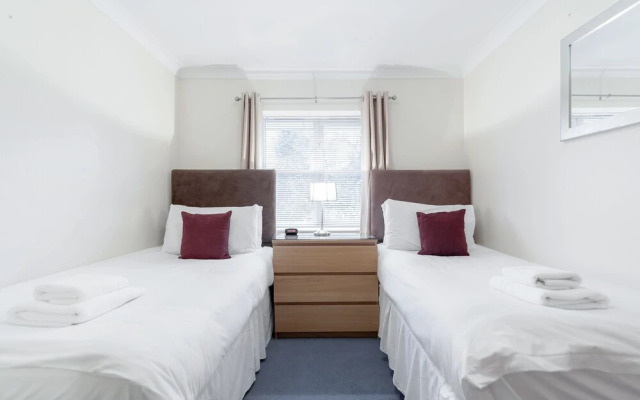 Roomspace Apartments -Sabin Gates