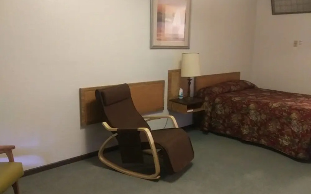 River's End Motel