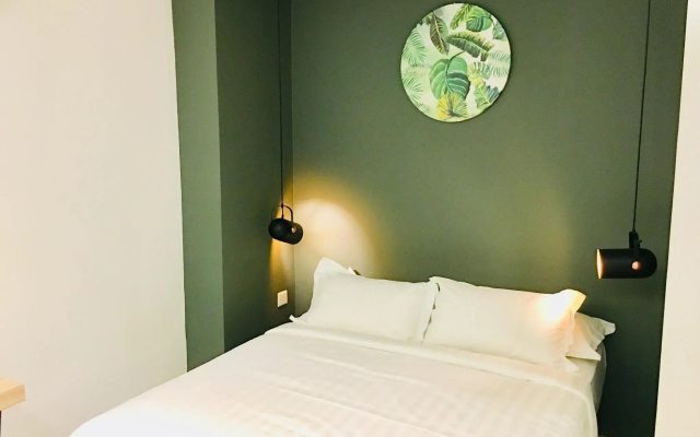 Enclave Business Hotel