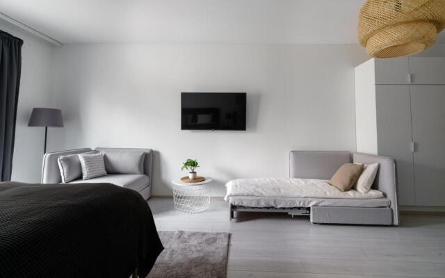 ULEABO Modern 37m2 Studio