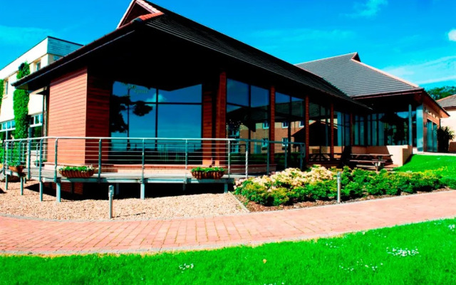 Radstone Hotel