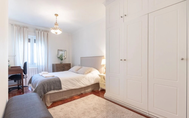 BILBAO BY THE SEA IV apartment by Aston Rentals
