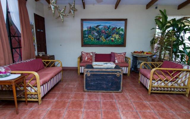 Hotel y Desayuno Colibri
