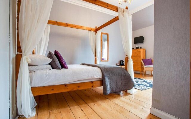 St Ronans Hotel