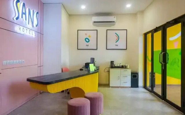 SANS Hotel Premiere Majapahit Semarang