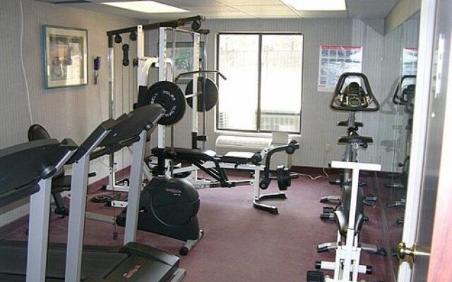 Days Inn Niantic Near Casinos