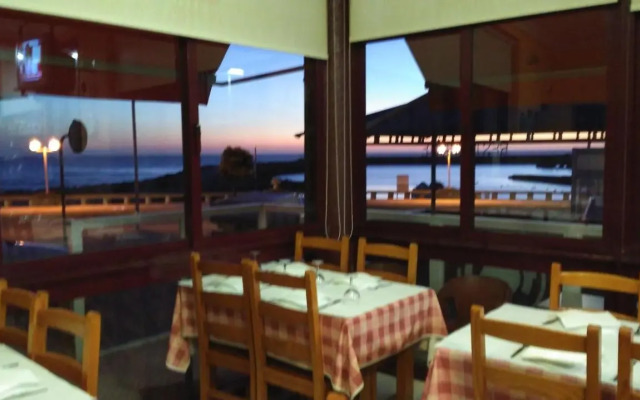 Pousada Farol do Portinho