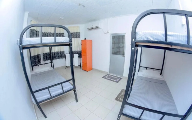 Heili Hostel
