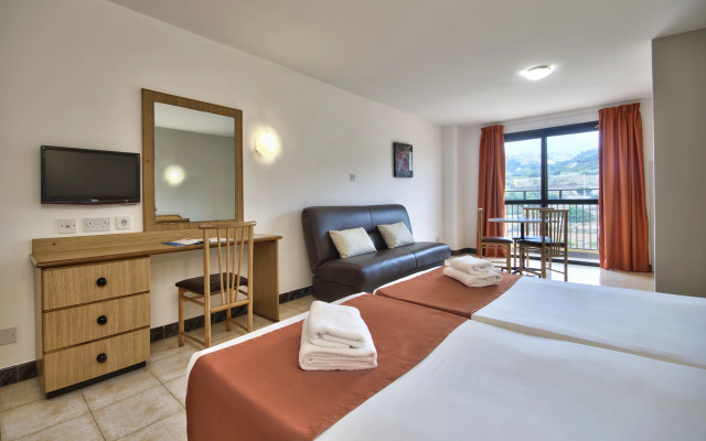 Luna Holiday Complex