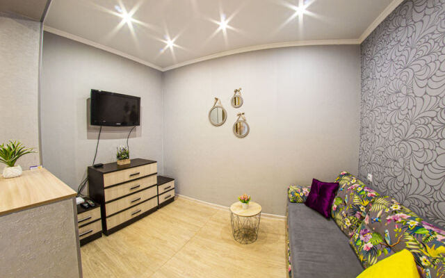 Апартаменты Рент-Сервис на ул. 10 Лет Октября, 70, кв. 63