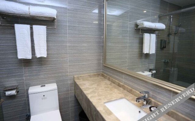 Shenzhen Yayuan Port Hotel