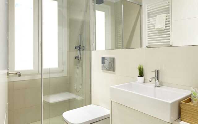 Soraluxe Apartment by FeelFree Rentals