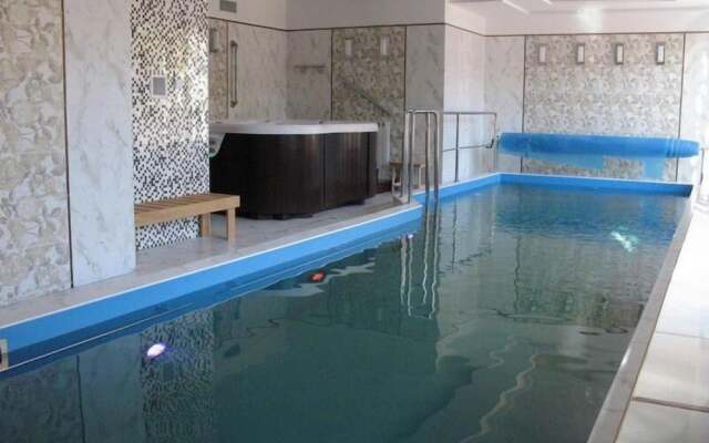 Hotel Rytwiany Nowy Dworek