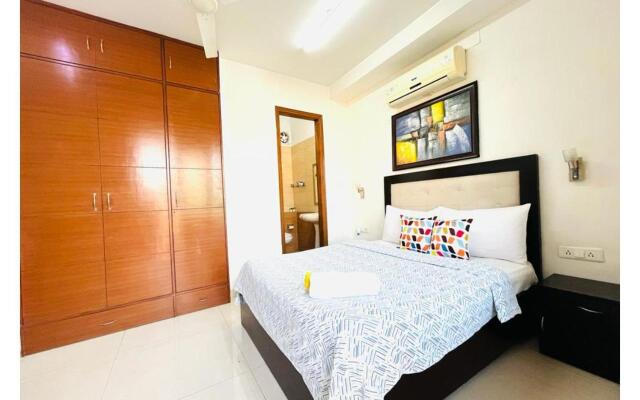 Bluo 1Bhk - Defence Colony Market, Lift, Balcony