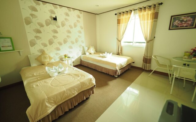 Leelawadee Srisatchanalai