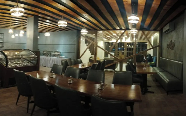 Lagoon Lodge