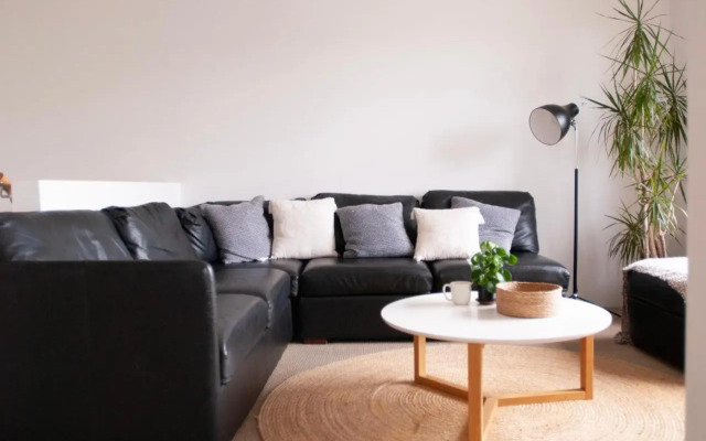 2 By The Beach, Sunny stylish beach side unit
