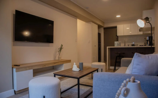 w Stunning 1BR w Terrace in Miraflores