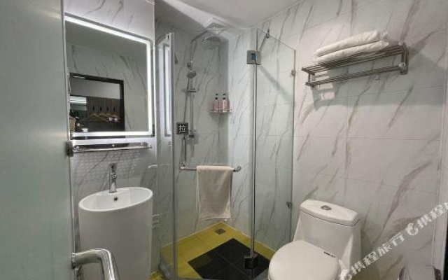 7 Premium (Beijing Changping subway station Xiguan shop) – Bathroom – Beijing
