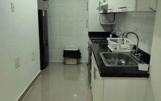 EM3-2G Apartamento de 4 hab Con AA WIFI