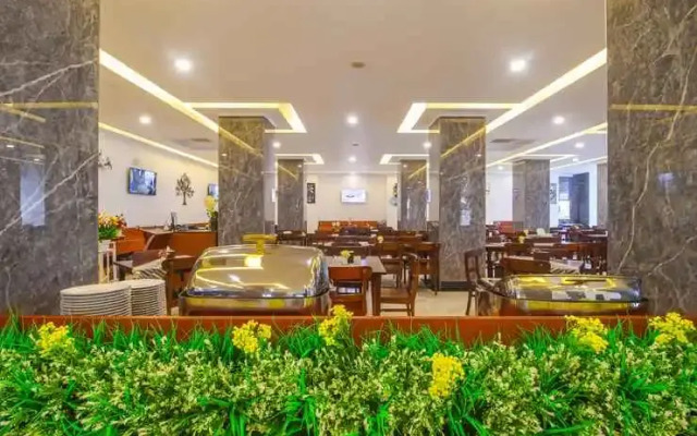 Ocean Beach Hotel Padang