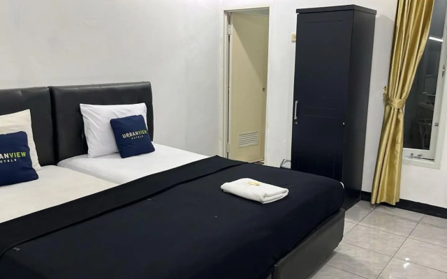 Hotel O Bogor Puncak Near Padang Golf Bukit Pelangi Formerly Gunung Geulis Village – Guest Rooms – Megamendung