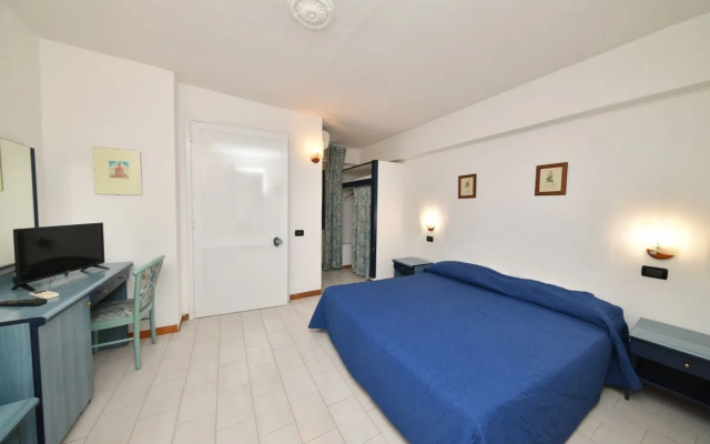 Hotel Antares