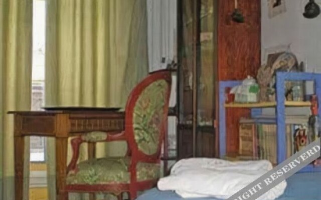 Bed And Breakfast Charonne 2