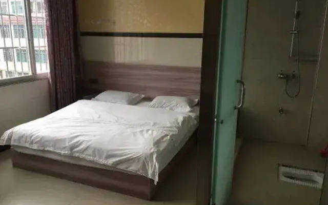 Tonggu Lantian Business Hotel