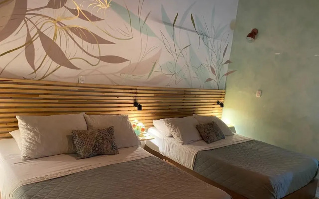 Tauro Black Suites