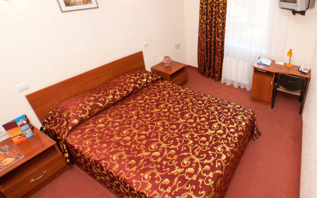 Good Stay Hotel Dinaburg