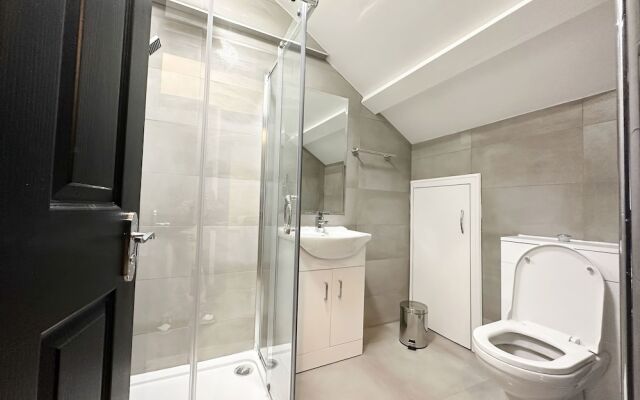 Mulberry Aparthotel