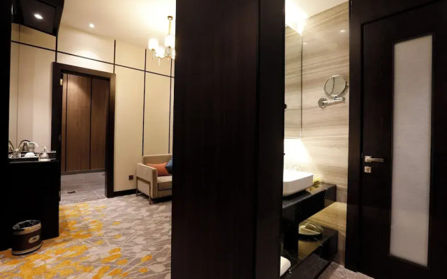 Freesia Hotel