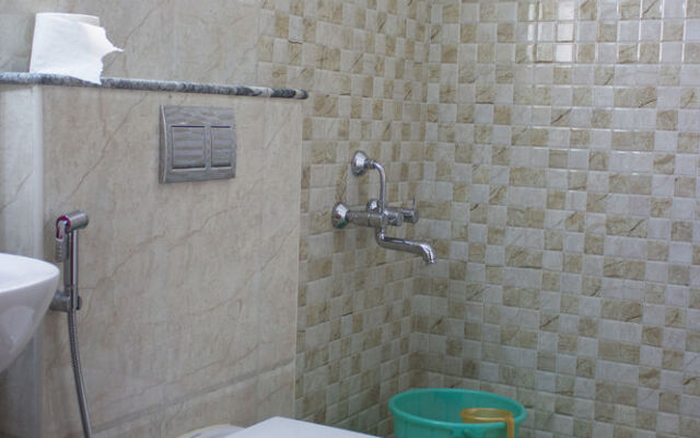 OYO 378 Aira Apartments Near Manipal Hospital