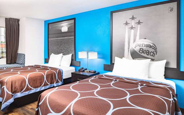 Super 8 by Wyndham Pensacola