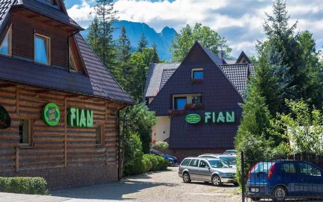 Fian - noclegi i konferencje w centrum