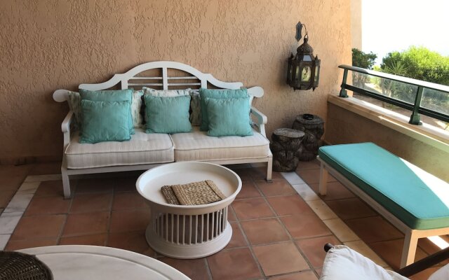 Apartamentos Pueblo Mascarat