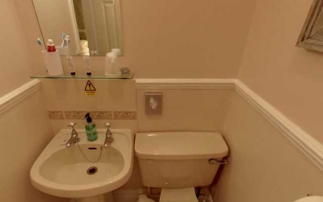 Athol Guest House