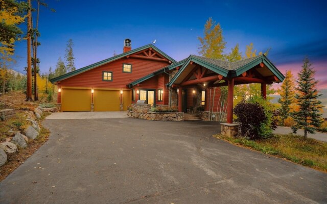 Waterwall House 5 Bedroom Home by Redawning