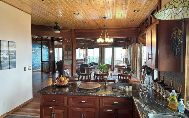 Hawaii Magic Skies Farmstay