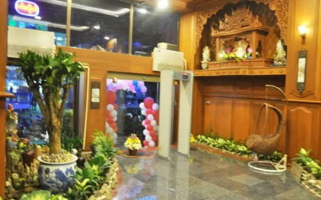 Man Myo Taw Hotel