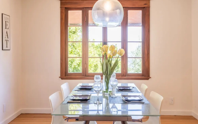 Fredonia by Avantstay Great Views of Studio City