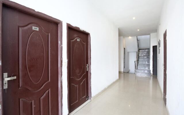 Collection O 15996 Ma Resort