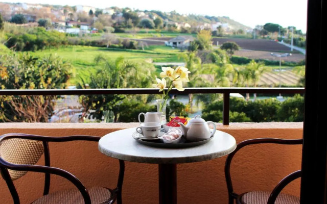 La Bussola Hotel Restaurant