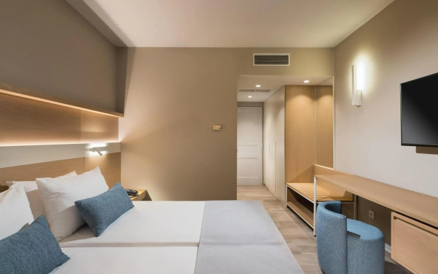 Aeolos Beach Hotel