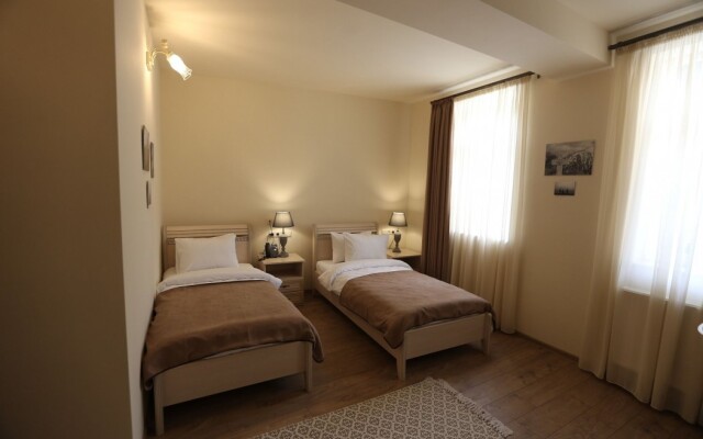 Hotel Le Caucase